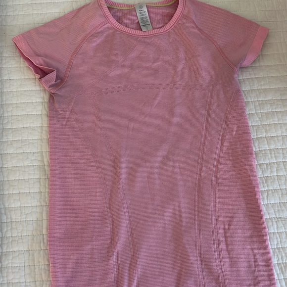 Ivivva (lululemon) pink top - Picture 3 of 3